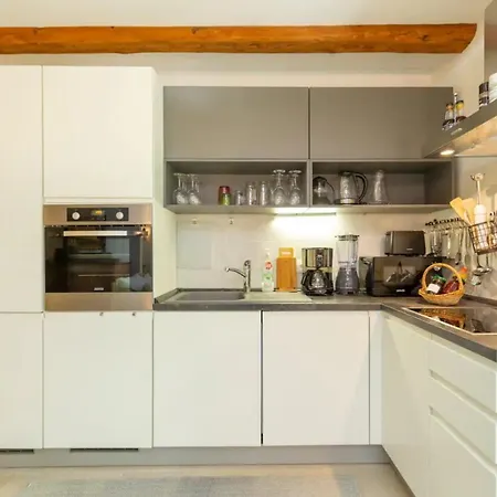 Historic Renaissance Tatil Evi